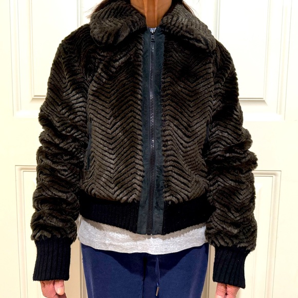 Express Vintage Brown Faux Fur Coat - Picture 10 of 11